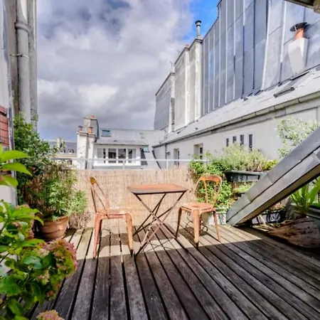 GuestReady - St Honoré - 4 bedroom flat with terrace *