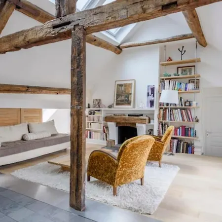 GuestReady - St Honoré - 4 bedroom flat with terrace