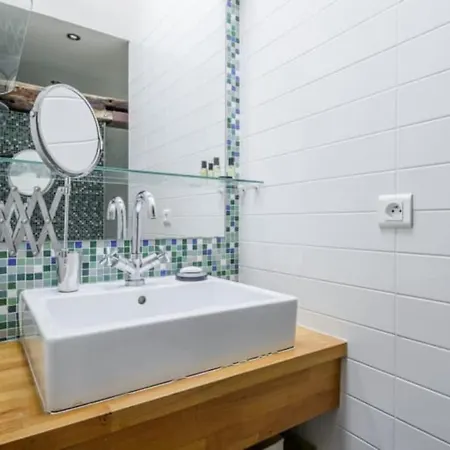 Appartamento GuestReady - St Honoré - 4 bedroom flat with terrace Parigi